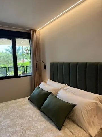 Masi 2 Adults Only 아파트 *